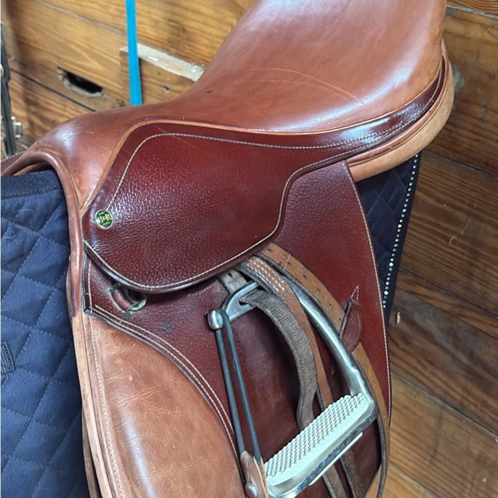 Brown Leather Equestrian Saddle
